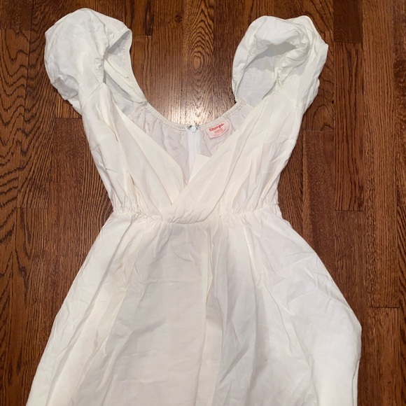 Showpo dress - Picture 3 of 4